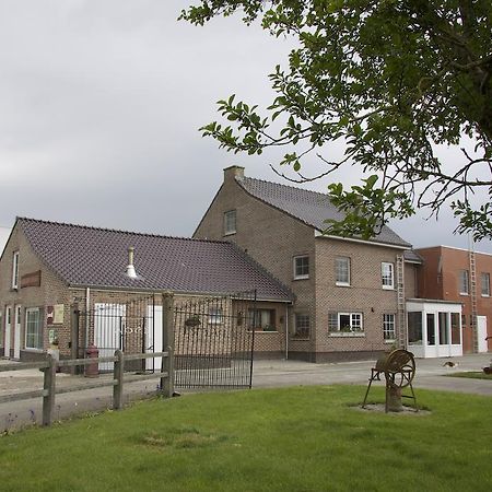 Breeden Steeger Hoeve Lichtervelde ภายนอก รูปภาพ